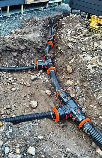 https://plumberthornlie.com.au/uploads/2025/06/commercial-plumbing-100656.jpg