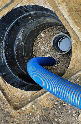 https://plumberthornlie.com.au/uploads/2025/06/pipe-relining-84958.jpg